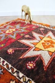 Kleurrijk handgemaakt vloerkleed, Kazak? Vintage tapijtje / deur / badmat