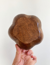 Set van 2 houten vintage schalen. Retro bakjes in bloemvorm