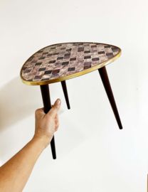 Vintage tripod bijzet tafeltje. Retro plantentafel / krukje