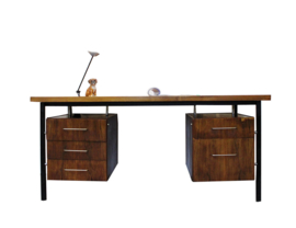 Groot vintage bureau, Fristho?  Retro design werkplek