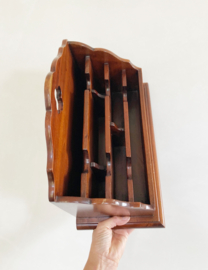 Klassiek houten postbakje, antiek look. Retro desk organzier / pennenbak