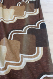 Super groot vintage gordijn, 255 x 460 cm. Retro overgordijn in bruin tinten