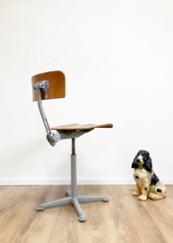 Industriële retro tekenstoel, Friso Kramer?  Vintage atelier / werkplaats stoel
