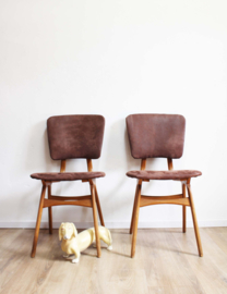 Set houten vintage stoelen. 2 Mid Century retro eetkamerstoelen