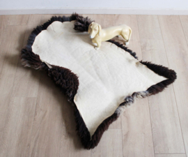Heerlijk zachte schapenvacht.  Origineel wollen Flat Sheepje :)