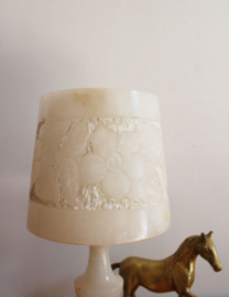 Prachtige grote albasten tafellamp. Vintage lamp in marmer look.