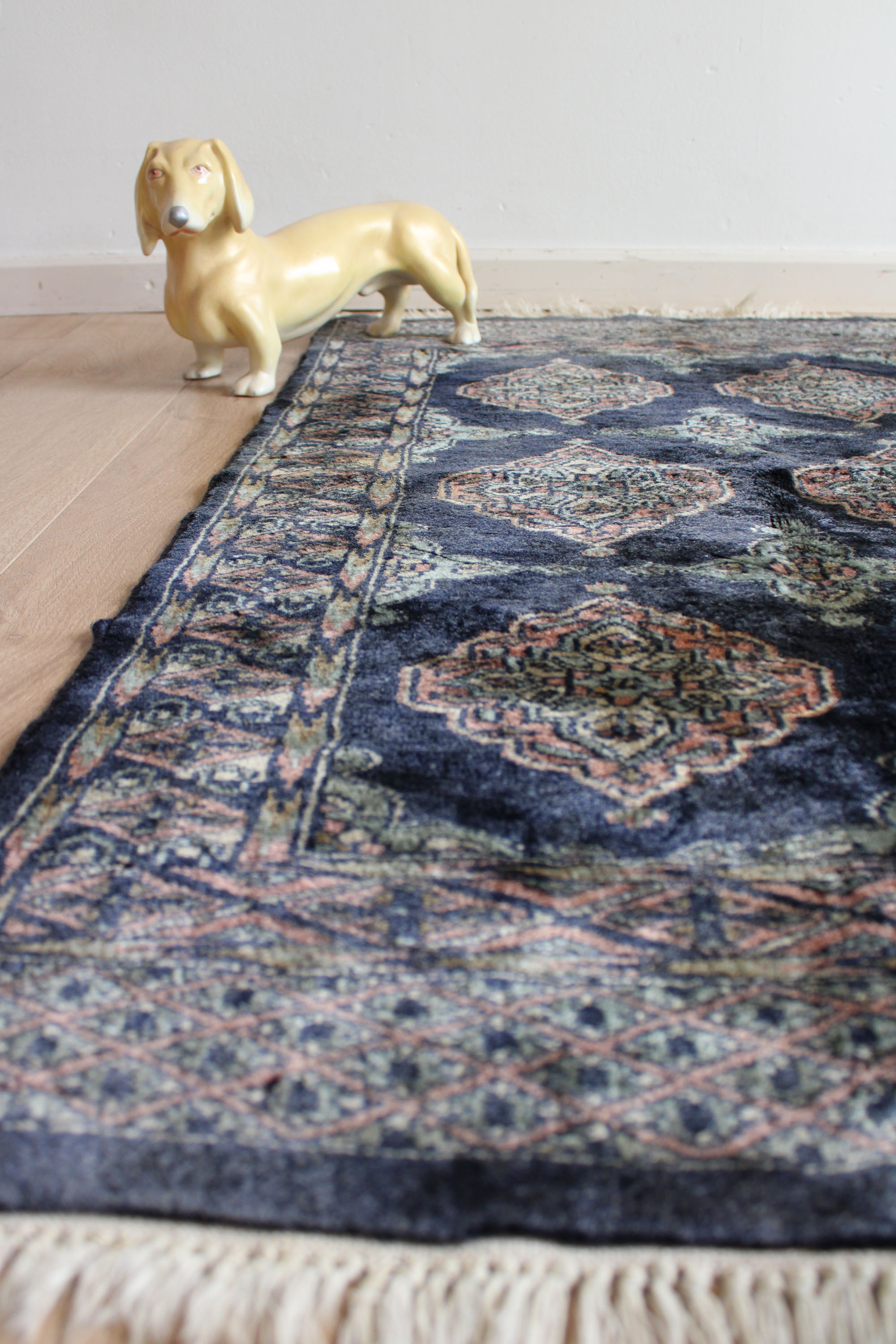 Handgeknoopt Oosters kleedje. Blauw vintage Perzisch tapijt