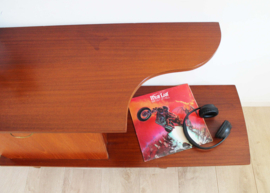 Houten vintage audiomeubel. Mid Century retro design kast / side table