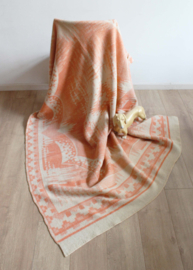 Roze / crème wollen vintage deken. Retro sprei / plaid - 157 x 200 cm.