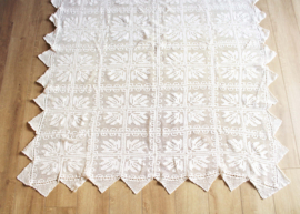 Gehaakte witte vintage sprei. Romantische deken / plaid, eenpersoons/twijfelaar