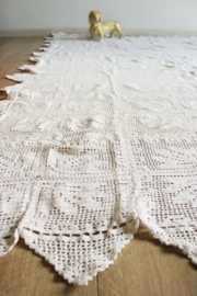 Gehaakte witte vintage sprei. Romantische deken / plaid, eenpersoons/twijfelaar
