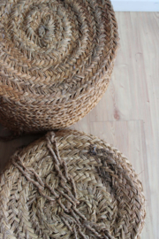 Set rieten Ibiza stijl manden. Bohemien opberg mand of overpot voor planten