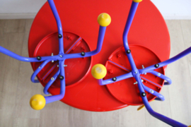 Vintage kindertafel met 2 stoeltjes - Puzzle - IKEA. Retro tafel - Memphis stijl.