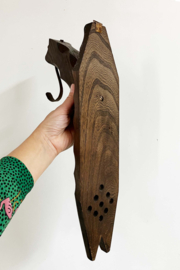 Houten brutalist wandkapstok. Vintage plantenhaak