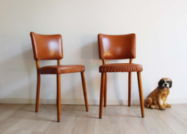 Set houten vintage stoelen. Twee Mid Century design eetkamerstoelen