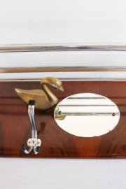 Houten vintage kapstok met spiegeltje. Retro Mid Century wandkapstok