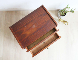 Houten vintage nachtkastje - Louis Van Teeffelen voor Webe? Retro ladekastje