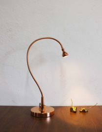 Roségoudkleurige bureaulamp, Ikea - JANSJÖ. Retro leeslamp met flexibele zwanenhals