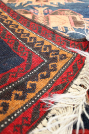 Uniek vintage tapijt. Handgeknoopt Oosters kleedje blauw/oranje