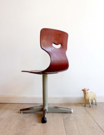 Vintage schoolstoel, Smiley - Adam Stegner. Industrieel retro stoeltje