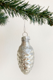 Glazen vintage kerstbal - dennenappel, no 4 Antiek zilveren kerstornament