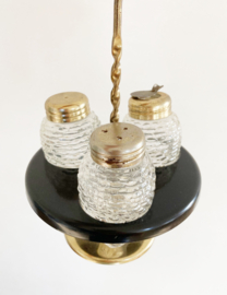 Vintage peper en zout stel. Retro condiment set, antiek look.