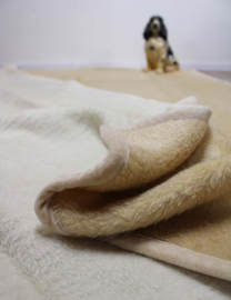 Bruin / beige retro Didas deken van dralon. Vegan sprei/ vintage plaid
