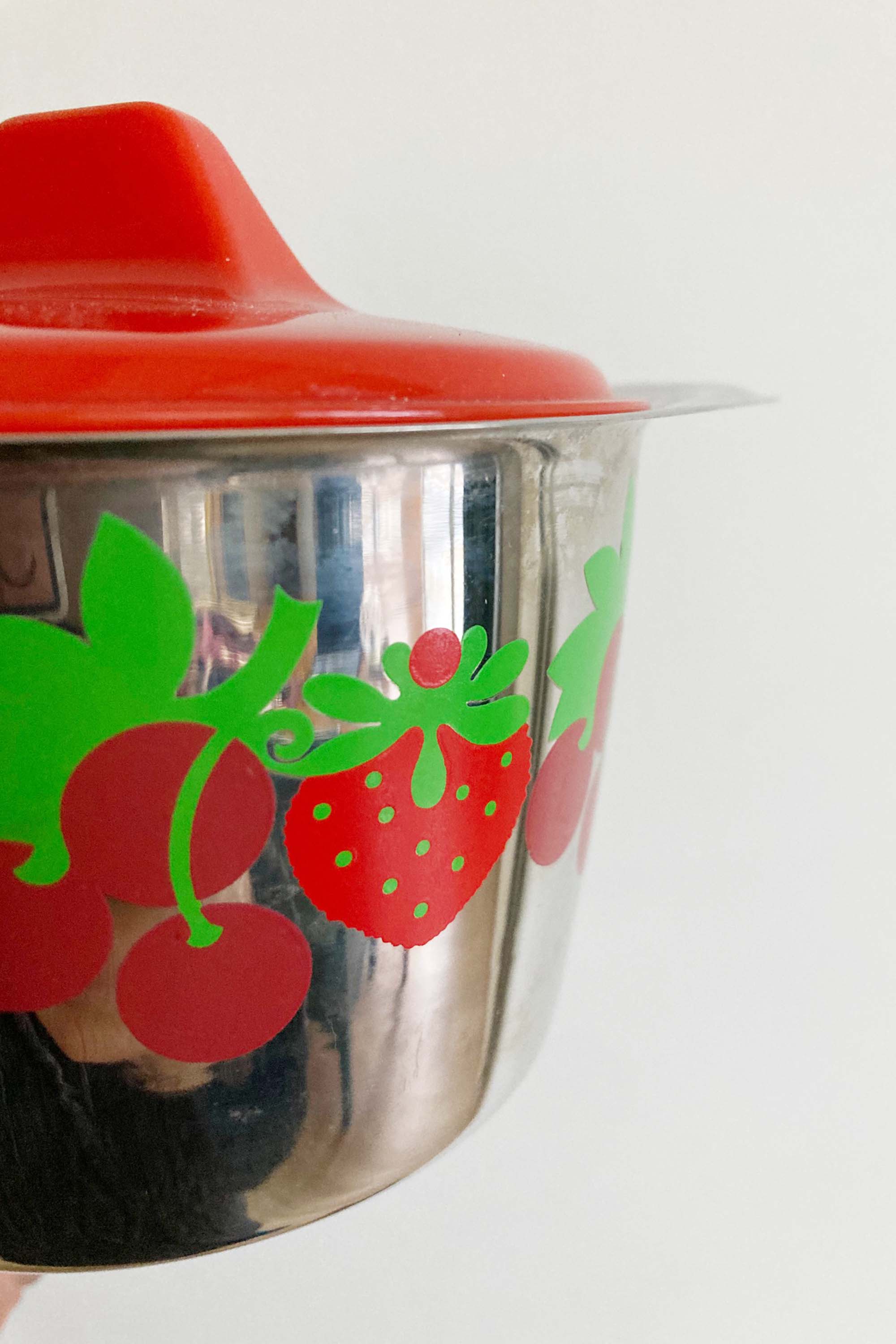 Set van 2 vintage confiture schaaltjes. Vrolijke retro fruit bakjes