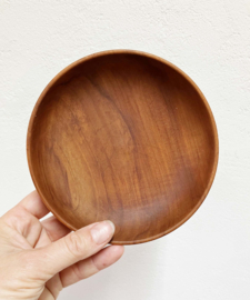 Set houten vintage bakjes. 5 retro schaaltjes, 1 groot 4 klein
