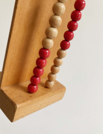 Kleine houten abacus met 40 kralen. Retro telraam / rekenmachine