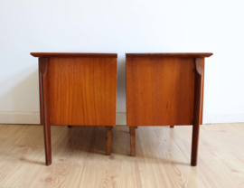 Set vintage nachtkastjes – Louis van Teeffelen - Wébé ?  Houten Mid Century design kastjes