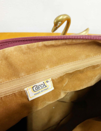 Italiaanse rood lederen vintage handtas - Carol. Bordeauxrode leren schoudertas.