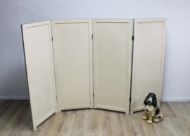 Antiek kamerscherm met blauw stof. Houten vintage roomdivider.