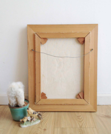 Originele bloemstilleven in houten lijst. Olieverf schilderij op doek