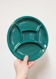 4 gekleurde vintage fondue borden. Set stenen retro bordjes.