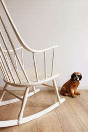Witte vintage schommelstoel, Lena Larsson voor Nesto? Scandinavisch rocking chair.