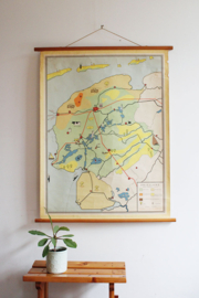 Vintage schoolplaat - provincie Friesland.  Retro landkaart - Nederland