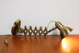 Mooie brons / goud kleurige schaarlamp. Retro harmonica lamp