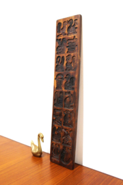 Nederlandse vintage speculaasplank. Houten retro koekjesvorm met 16 motieven