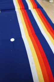 Set van 2 vintage tuinstoelkussens. Twee  blauw gestreepte retro kussens