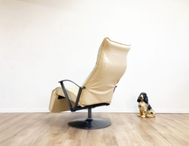 Lederen vintage draaifauteuil. Retro design stoel