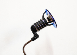 Blauwe vintage spiraallamp - Esto. Retro Memphis stijl lamp, jaren 80
