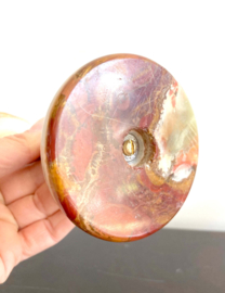 Art Deco stijl Putti met globe. Messing vintage beeldje met onyx bol.