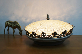Prachtige Hollywood Regency plafonnière. Klassieke vintage plafondlamp