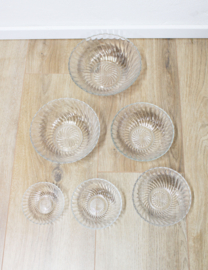 Set glazen vintage schaaltjes. Zes retro schalen.