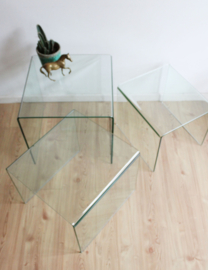Glazen vintage mimiset. 3 retro design tafeltjes van glas / nesting tables