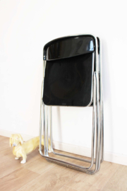 Zwarte vintage klapstoelen - Jim - IKEA. Retro design stoeltjes - Niels Gammelgaard