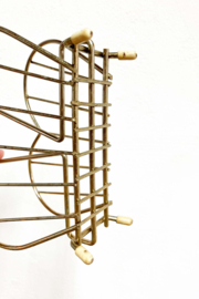 Goudkleurig metalen vintage servet houder. Retro postvakje.