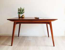 Teakhouten vintage eettafel - Louis Van Teeffelen - WéBé. Mid Century design tafel, uitschuifbaar