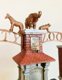 Lemax dierentuin entree. City Zoo Entrance ornament / kerstdorp